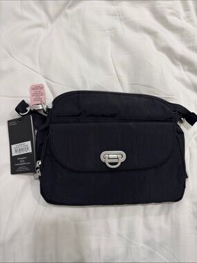 Baggallini Sleek Black Crossbody Bag with Silver-Tone Hardware